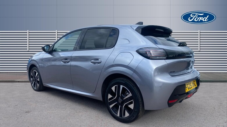 Peugeot 208 1.2 PureTech 100 Allure 5dr Petrol Hatchback